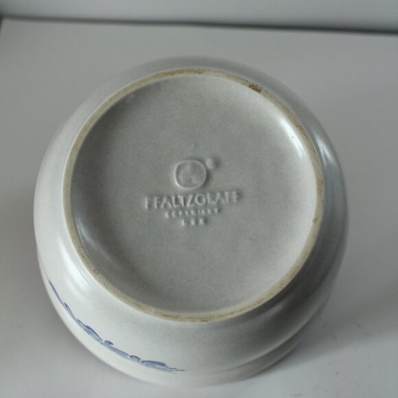 Pfaltzgraff Yorktowne Butter Tub With Lid - Picture 3 of 3